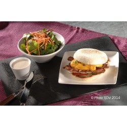  English muffin eggs and bacon 