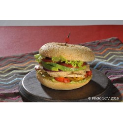  Bagel sésame poulet poivron avocat 